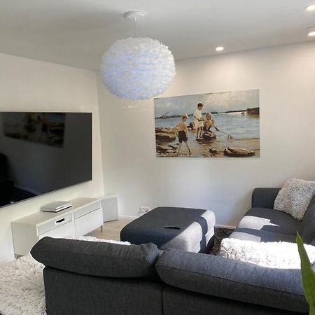 Modern Apt - King-Size Bed - Wifi -Self Check In Apartment Rovaniemi Luaran gambar
